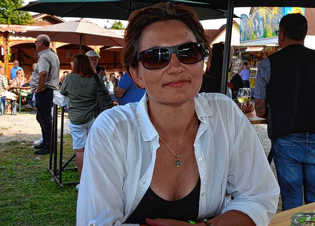 Bild 22: Beim Bermatinger Weinfest wird auch am Samstag gefeiert! Wir haben die besten Bilder – Teil 2