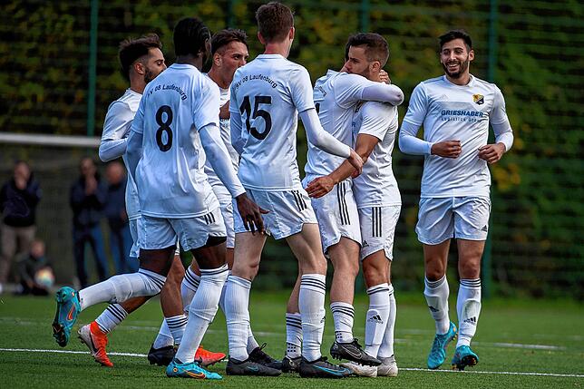Bild 16: SV 08 Laufenburg muss sich mit 1:1 gegen SV Endingen begnügen &ndash; und wir haben Bilder!