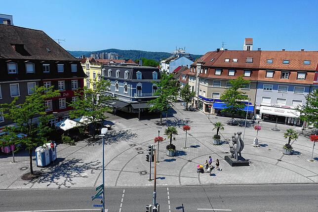 Der Friedrichplatz vom Dach der Sparkasse gesehen.