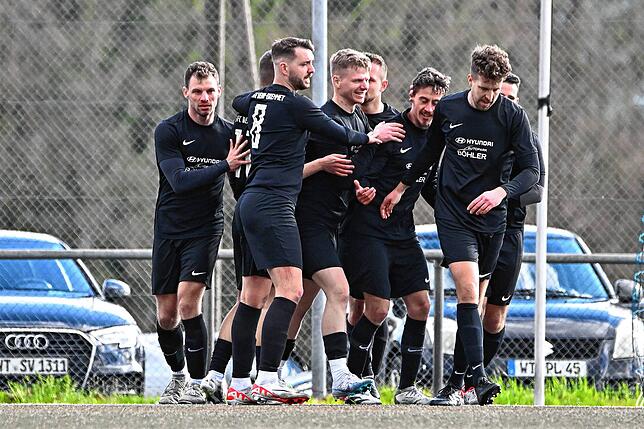 Bild 1: SG FC Wehr/Brennet besiegt den SV Buch mit 3:0 &ndash; und wir haben Bilder!