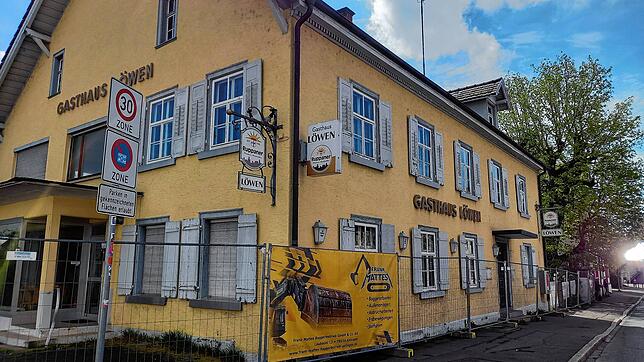 Das ehemalige Gasthaus Löwen soll eigentlich abgerissen werden. Nun wird der Bebauungsplan aber nochmals geändert, die Projekte für die ...