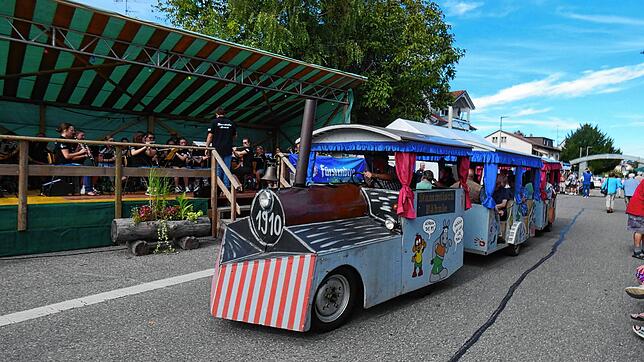 Das Dorffestbähnle ist aller Voraussicht nach beim diesjährigen Dorffest auf einem neuen Rundkurs unterwegs. Foto: Doris Dehmel