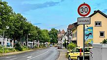 So wie hier in der Hauptstraße wollen es andere Gottmadinger auch. Von der Abzweigung in die Randegger Straße Richtung Ortsmitte gilt ...