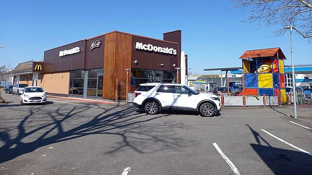 Jetzt verlangt auch McDonald‘s Konstanz Verpackungssteuer von seinen Kunden.