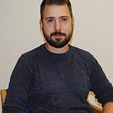 Jonas Firnke ist Sozialarbeiter und Therapeut für Glücksspielsucht bei der Fachstelle Sucht in Waldshut.