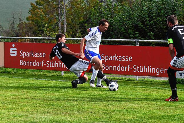Bild 6: FC Dettighofen bleibt nach 0:2-Niederlage bei der SG Bettmaringen siegloses Schlusslicht der Liga &ndash; und wir haben Bilder!