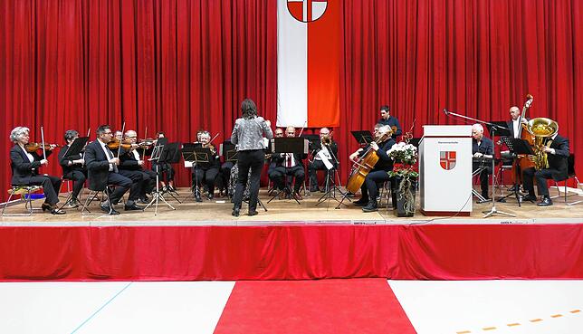 Unter der Stabführung von Christine Burkhart sorgt das Collegium Musicale einmal mehr für tolle musikalische Leckerbissen und wird dafür ...