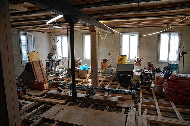 Auf der Baustelle: Hier entsteht eine weitere Wohnung im Anbau des Mühlenhauses.