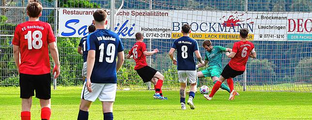 Bild 12: FC Hochrhein besiegt den VfB Waldshut mit 4:2 – wir haben Fotos!
