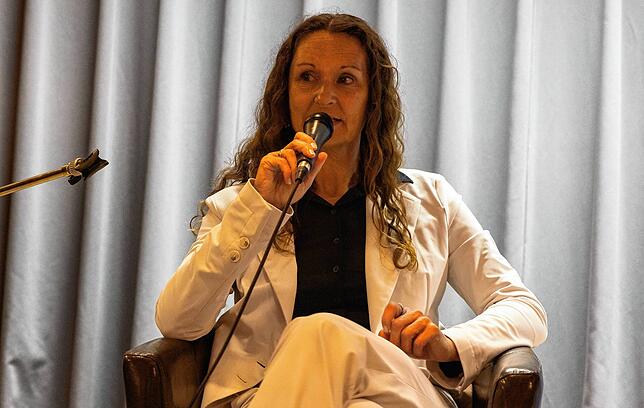 Bild 18: Alle Bilder der Veranstaltung und den KandidatInnen der SK-Podiumsdiskussion in Daisendorf