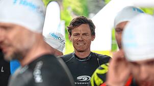 Bild : Galerie Swim & Run Überlingen Konstanzer Paul Nykiel siegt beim Swim & Run in Überlingen
