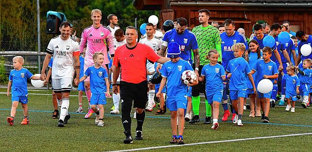 Bild 3: FC Wehr siegt 5:1 im historischen Pokalduell bei der SpVgg Brennet-Öflingen – und wir haben Fotos!