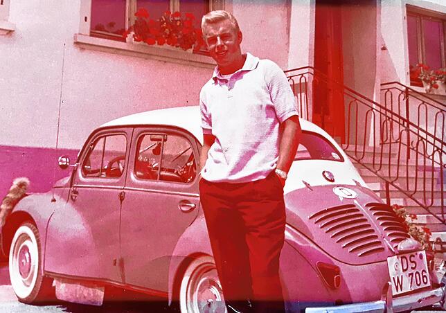 Gerd Hug stammt aus Pfohren, lebt in Hüfingen. Sein erstes Auto war ein Renault 4CV.