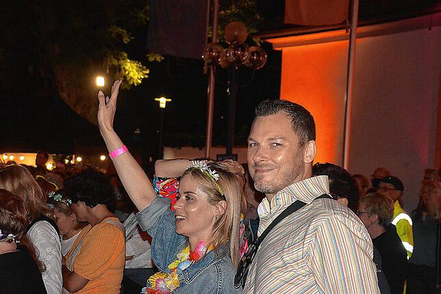 Bild 13: Papis Pumpels sorgen für grandiose Stimmung auf dem Rathausplatz in Bad Dürrheim