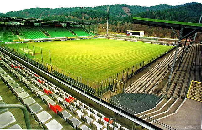 Das Dreisamstadion im Jahr 1999.