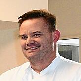 „Bis zu 16 Menschen arbeiten gleichzeitig in einem Schockraum.“ Volker Steinecke, Chefarzt der Zentralen Notaufnahme am Krankenhaus Singen