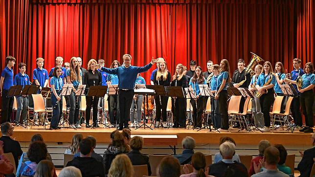 Das erste Konzert der Jugendstadtmusik bietet einen musikalischen Höhepunkt im Tiengener Frühling. Das Programm löst Freude und ...