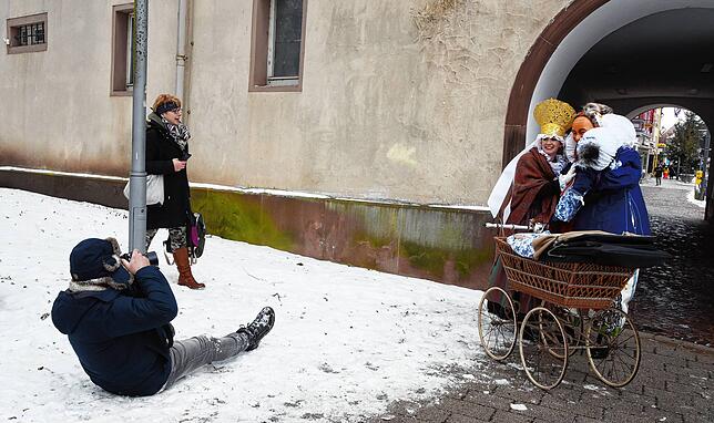 Thomas Herzog Singer fotografiert die Familie Sunderer am Oberen Tor