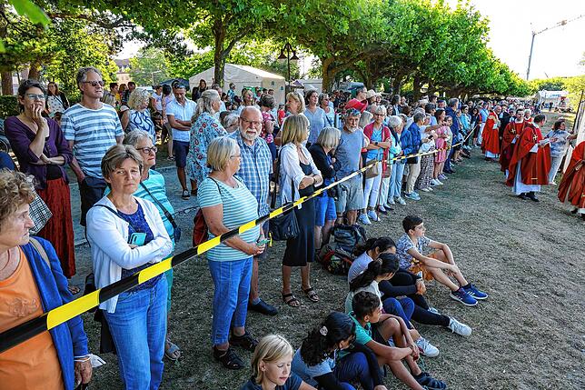 Bild 22: Die Bilder zur Mooser Wasserprozession