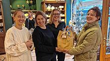 Sie sind wieder da! Birte Hübner, Nadja Griehl und Anja Jehle (von links), Geschäftsführerinnen des Einrichungshauses Bent Sörensen, ...