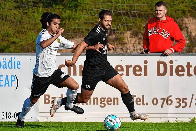Bild 25: FSV Rheinfelden gewinnt Landesliga-Derby beim VfR Bad Bellingen mit 2:1 &ndash; und wir haben die Bilder!