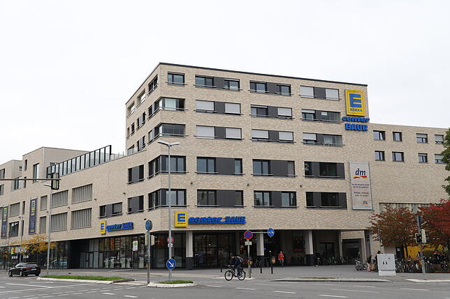 Die größte Filiale in Konstanz betreibt Edeka Baur in der Reichenaustraße.