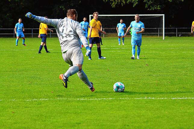Bild 5: Die besten Bilder der Kreisliga-A-Partie zwischen Südstern Singen und der SG Dettingen-Dingelsdorf II.