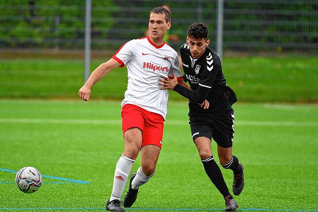 Bild 4: FC RW Weilheim fegt die U23 des FV Lörrach-Brombach im Grüttpark vom Platz &ndash; und wir haben die Bilder!