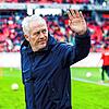 Christian Streich sagt Tschüss: Die Trainerlegende des SC Freiburg, hier beim Heimspiel gegen Bayer Leverkusen am 22. Spieltag ...