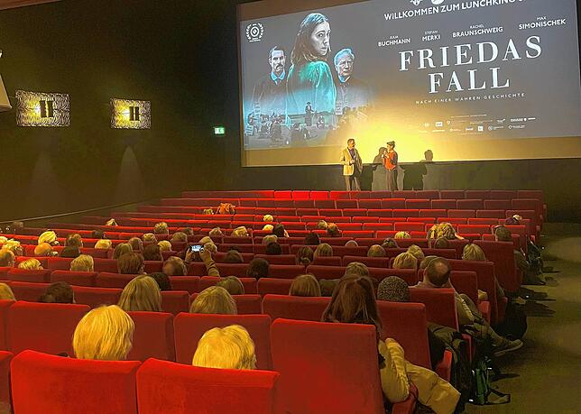 Bei einer Kinotour stellte das Filmteam an 22 Orten den Film „Friedas Fall“ vor.