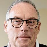 „In meiner Funktion darf ich mich zur G9-Initiative nicht äußern geschweige denn etwas anstoßen“, sagt Thomas Adam, Leiter ...