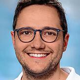 Oberarzt Julian Kuth sagt: „Der Feinstaub durch das Abbrennen der Raketen in der Luft kann für Corona-Patienten zum Problem ...