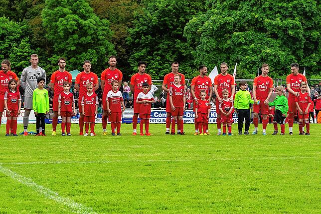Bild 5: VfB Waldshut behält die Nerven am Elfmeterpunkt im Pokalfinale gegen FC Tiengen 08 &ndash; hier Fotos!