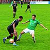 Liam Omore (rechts) sorgte mit dem letzten Angriff dafür, dass der SC Konstanz-Wollmatingen einen Punkt gegen den DJK Donaueschingen ...