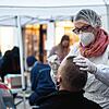 Vorreiterstadt: In Tübingen entwickelte sich die Idee von kostenlosen Schnelltests vor dem Besuch von Angehörigen aus Risikogruppen.