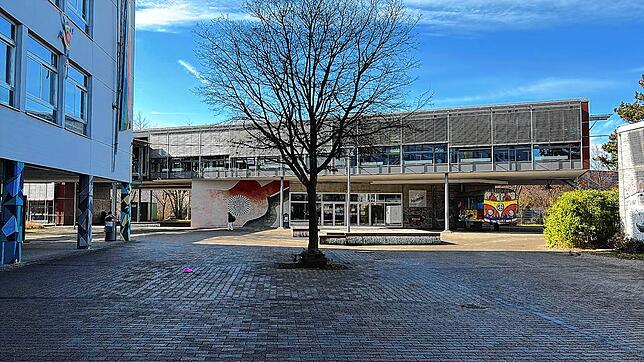 Am Gymnasium wird bald wieder das neunjährige Gymnasium unterrichtet