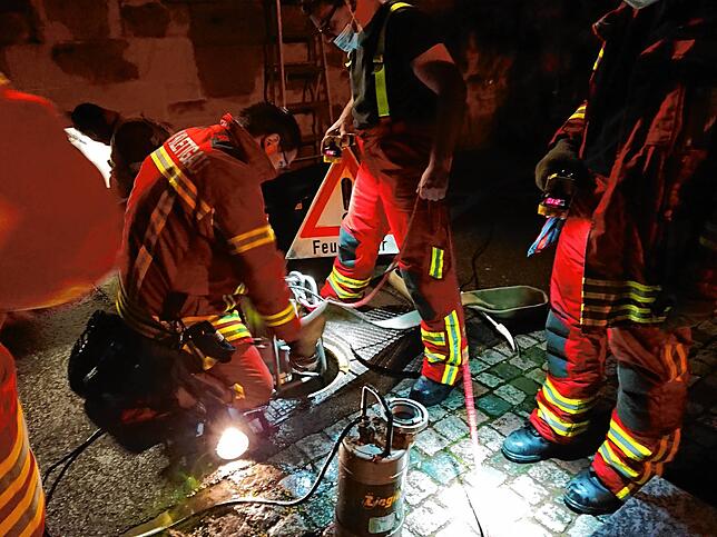Bild 11: Schlammlawinen und eingesunkene Autos als Folgen: So schlimm wütete das Unwetter in den Gemeinden Küssaberg und Klettgau
