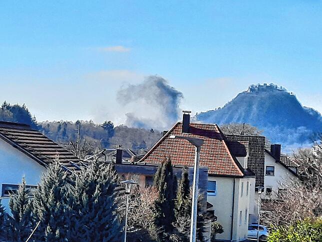 Die Rauchsäule war weithin, hier aus Friedingen, sichtbar.