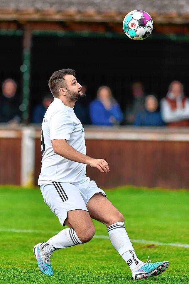 Bild 35: SV 08 Laufenburg verliert bei Spitzenreiter VfR Hausen mit 0:2 &ndash; und wir haben Bilder!
