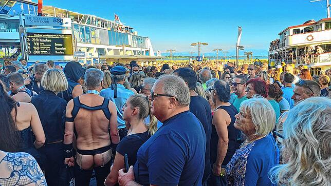Bild 9: Torture Ship: Bilder vom Boarding in Friedrichshafen  (Teil 2)