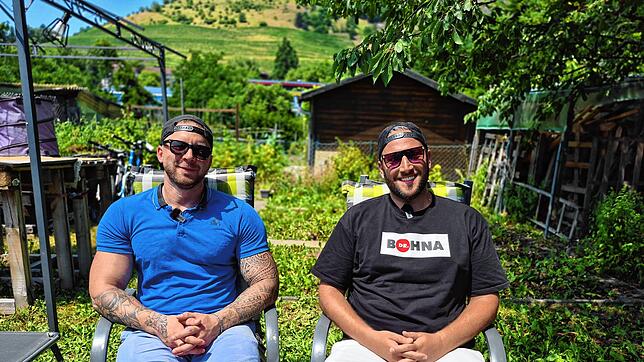 Braun gebrannt, gut gelaunt und entspannt: So kennt man die Bodensee-Boys aus dem TV. In Singen sind sie zu hause.