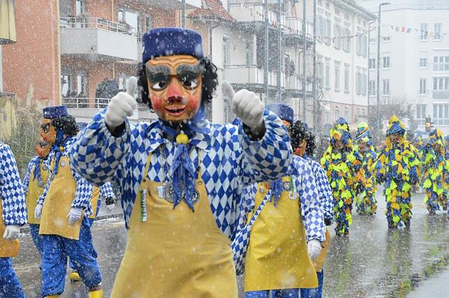 Bild 14: Bilder vom Narrensprung beim Ringtreffen des Alemannischen Narrenrings (Teil 4)