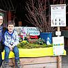 Auch die Obst-Scheune der Familie Forster in der Hauptstraße 47 ist Teil der Osteraktion in Stahringen. Isabell Forster hat die Station ...