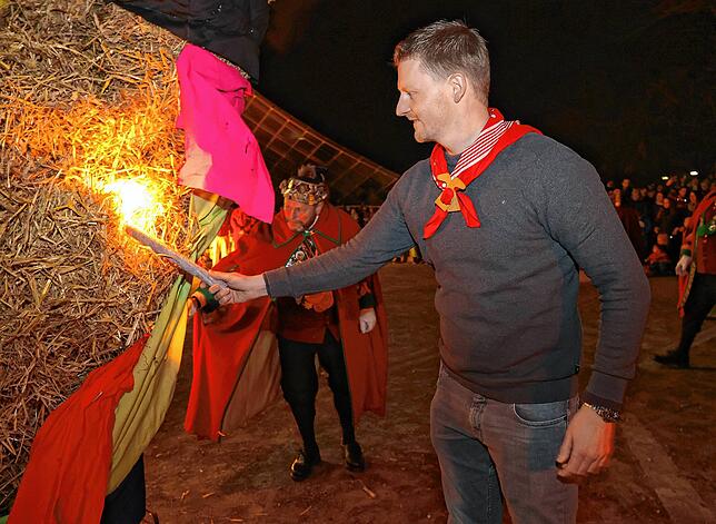Bild 13: Bilder von der Fasnachtsverbrennung in Radolfzell
