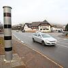 Wer hier regelkonform maximal Tempo 50 fährt, muss keine teuren Fotos fürchten: Seit Dienstag steht an der Straße Im Untertal in ...