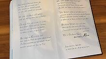 Dieses Narrengedicht von Narrenrichter Jürgen Koterzyna wurde am Ende des Gottesdienstes am Fasnachtsmontag verlesen. Christa Vollmer ...