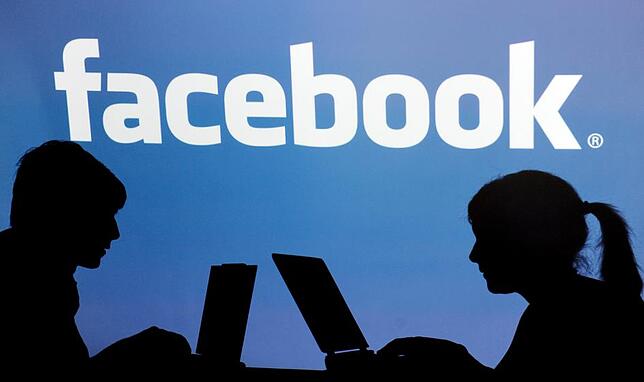 Facebook steht aktuell wieder im Blickpunkt.