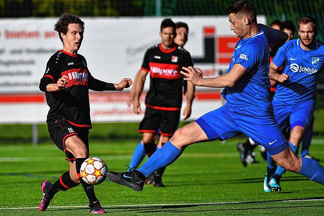 Bild 25: TuS Efringen-Kirchen gleicht in letzter Minute zum 3:3 gegen FC RW Weilheim aus &ndash; wir haben Bilder!