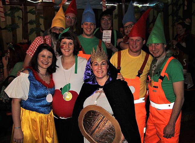 Bild 15: Bilderstory: Mitreißende Narrenstimmung beim Rieswelleball im Bräunlinger Grafensaal
