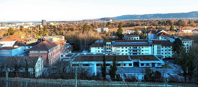 Im Singener Krankenhaus gab es dieses Jahr schon zwei Drillingsgeburten. Die Mehrlinge bleiben nach der Geburt erstmal auf der Station ...